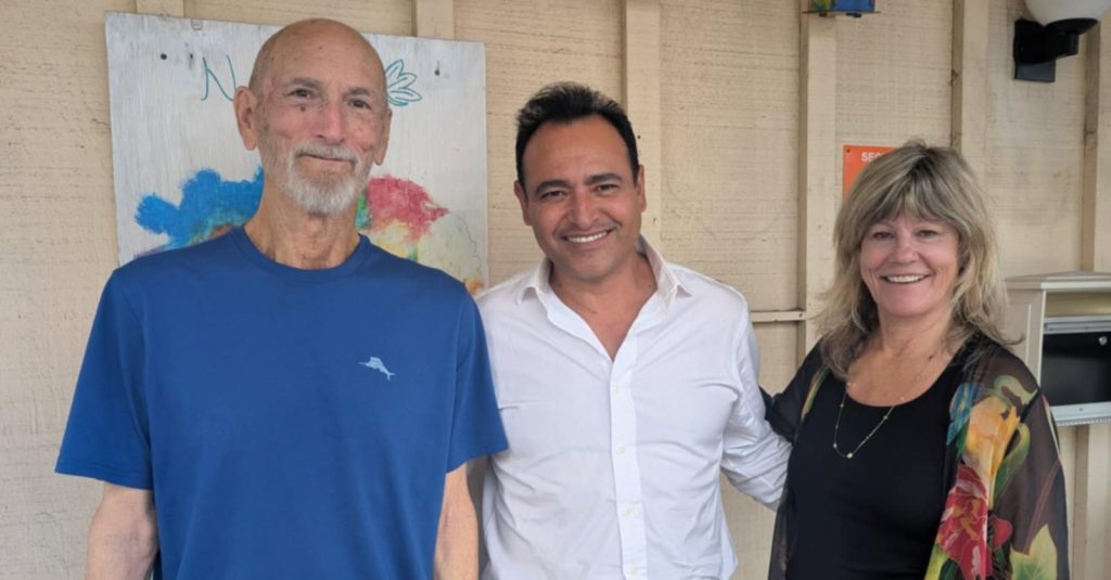 Co Founderrs Larry Rhoades And Heidi Allison With Mayor Luis Mcarthur